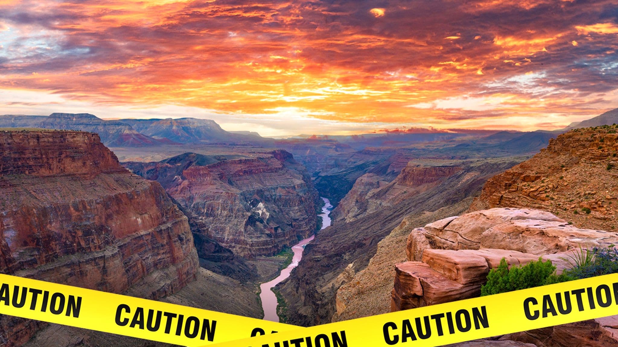 The Grand Canyon’s Dark Flood: When the Sky Turned Brown and the River Vanished The Grand Canyon is a place of quiet
