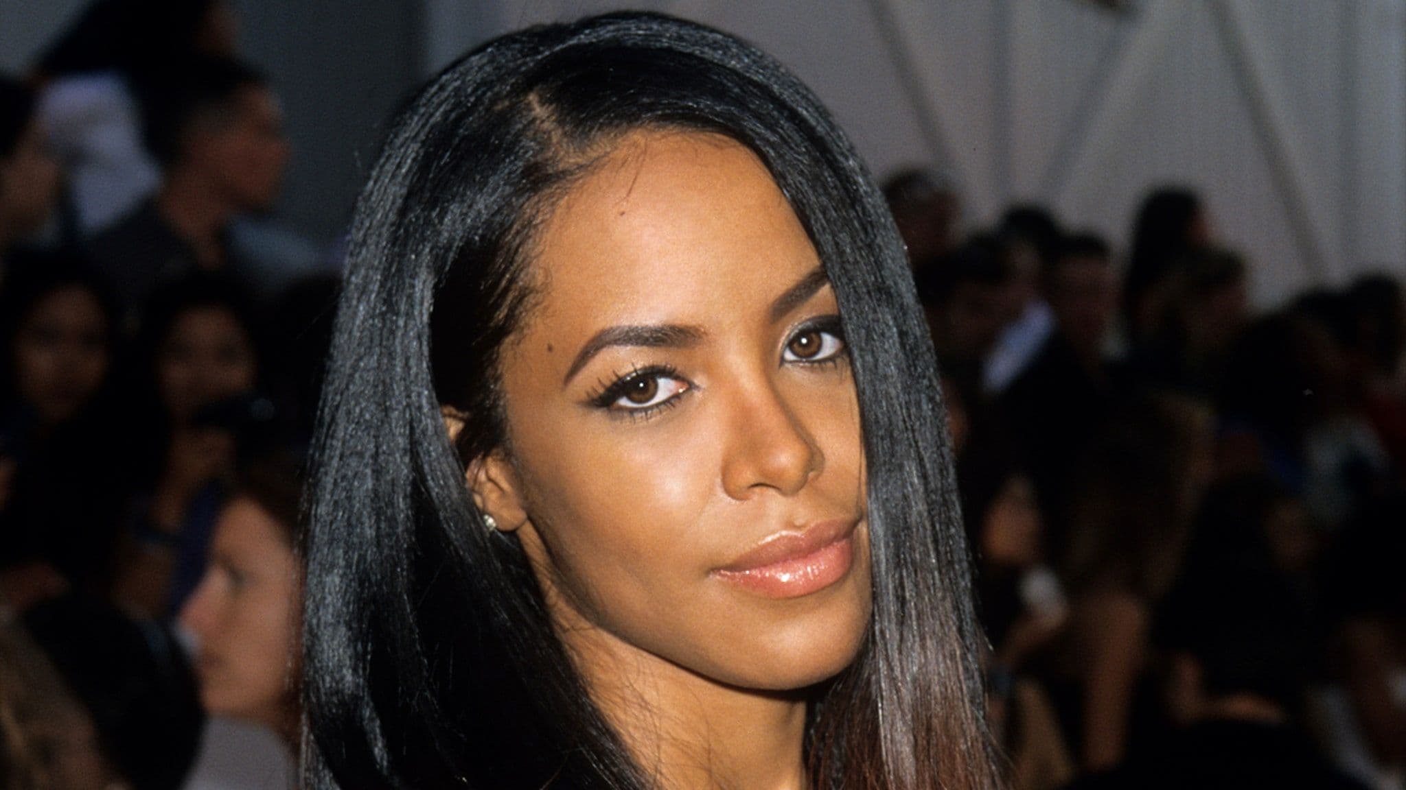 The Hankerson Feud: How Aaliyah’s Cousin Is Fighting for Millions—and Blaming Her Death on His Own Father" The legal