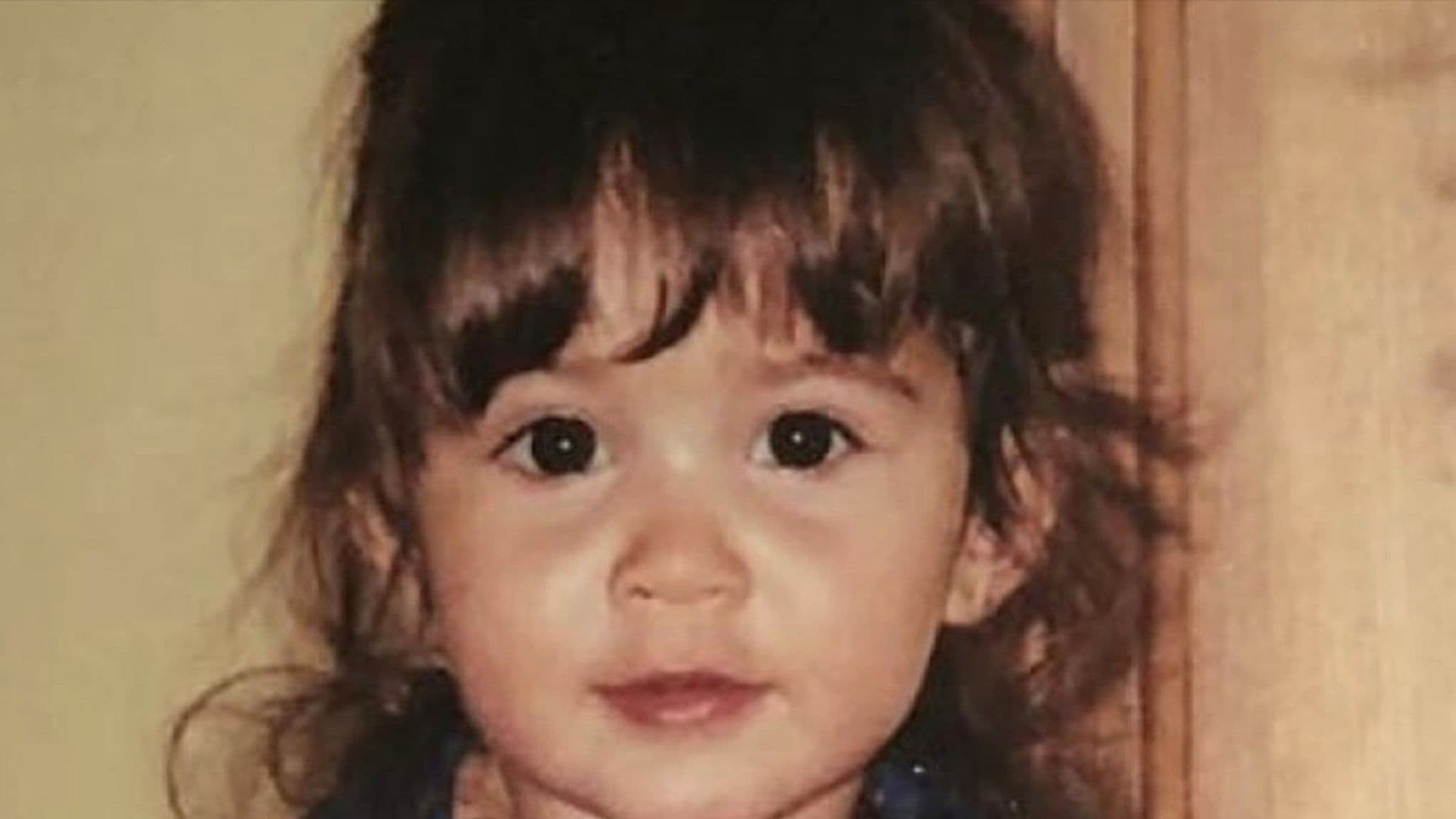From Hollywood’s Backstage to the Spotlight: The Rise of a Star Who Was Always Meant to Shine She was just another kid