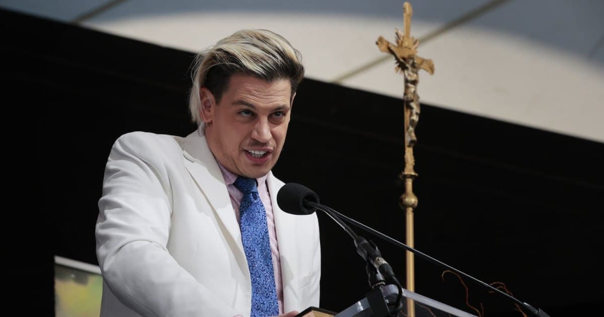 Milo Yiannopoulos: From Alt-Right Provocateur to Kanye West’s Fallen Strategist—Now in ICE Custody